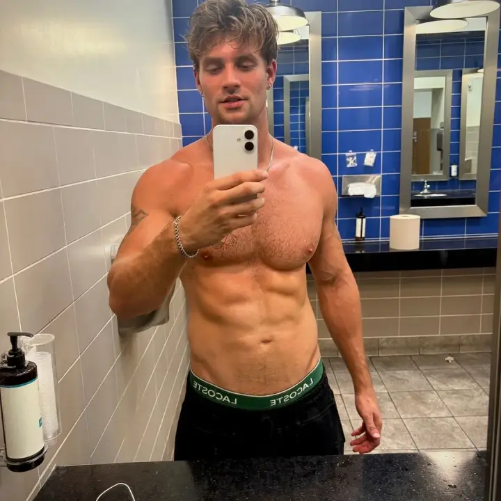 Shayne Davis